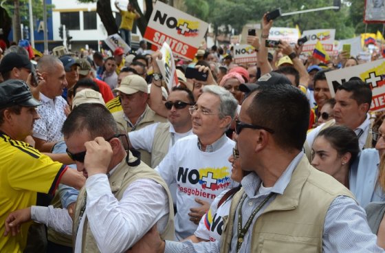 La marcha uribista contra las altas cortes