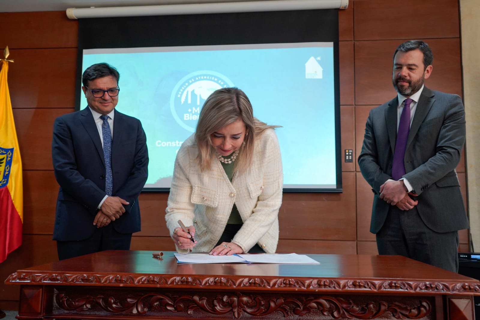 Secretaría de Salud firmó convenio con EPS para mejorar la cobertura
