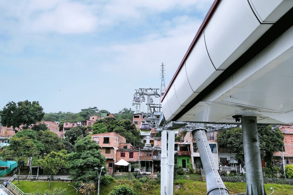 Inauguran Metrocable de Picacho en Medellín, el sexto de la ciudad