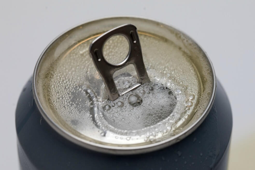 Guerra comercial habría provocado 40.000 despidos en sector cervecero de EE.UU.