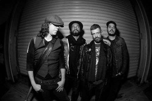 Superlitio reinterpretará sus éxitos junto a músicos iberoamericanos