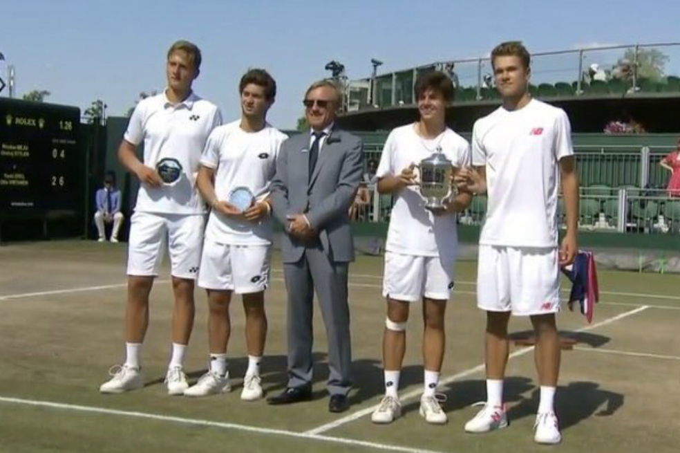 Nicolás Mejía quedó subcampeón de dobles masculino en Wimbledon júnior