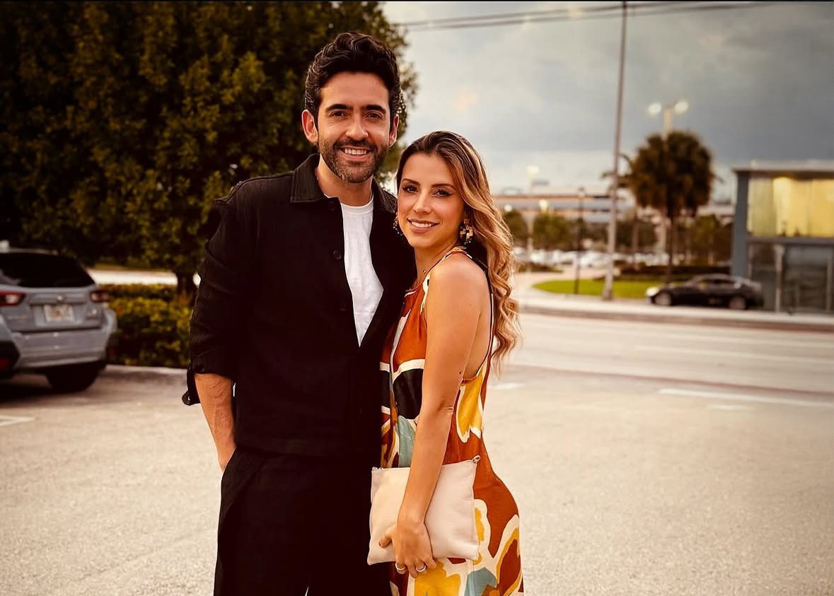 Manuela Cardona de ‘La Kalle’ y el cantante Alejandro González serán papás
