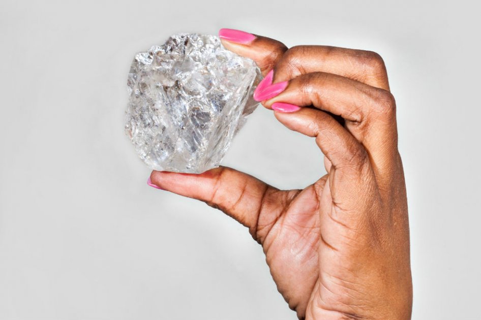 Hallan en Botsuana el que sería el segundo diamante más grande de la historia