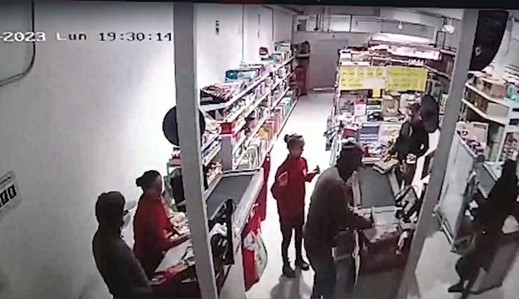 Usme: asaltan un D1 y se robaron hasta la leche deslactosada, pero los capturaron