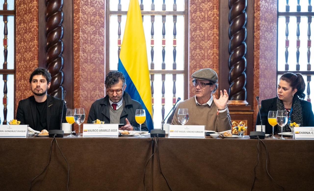 Colombia busca afianzar relaciones con el Caribe en medio de ataques de Estados Unidos