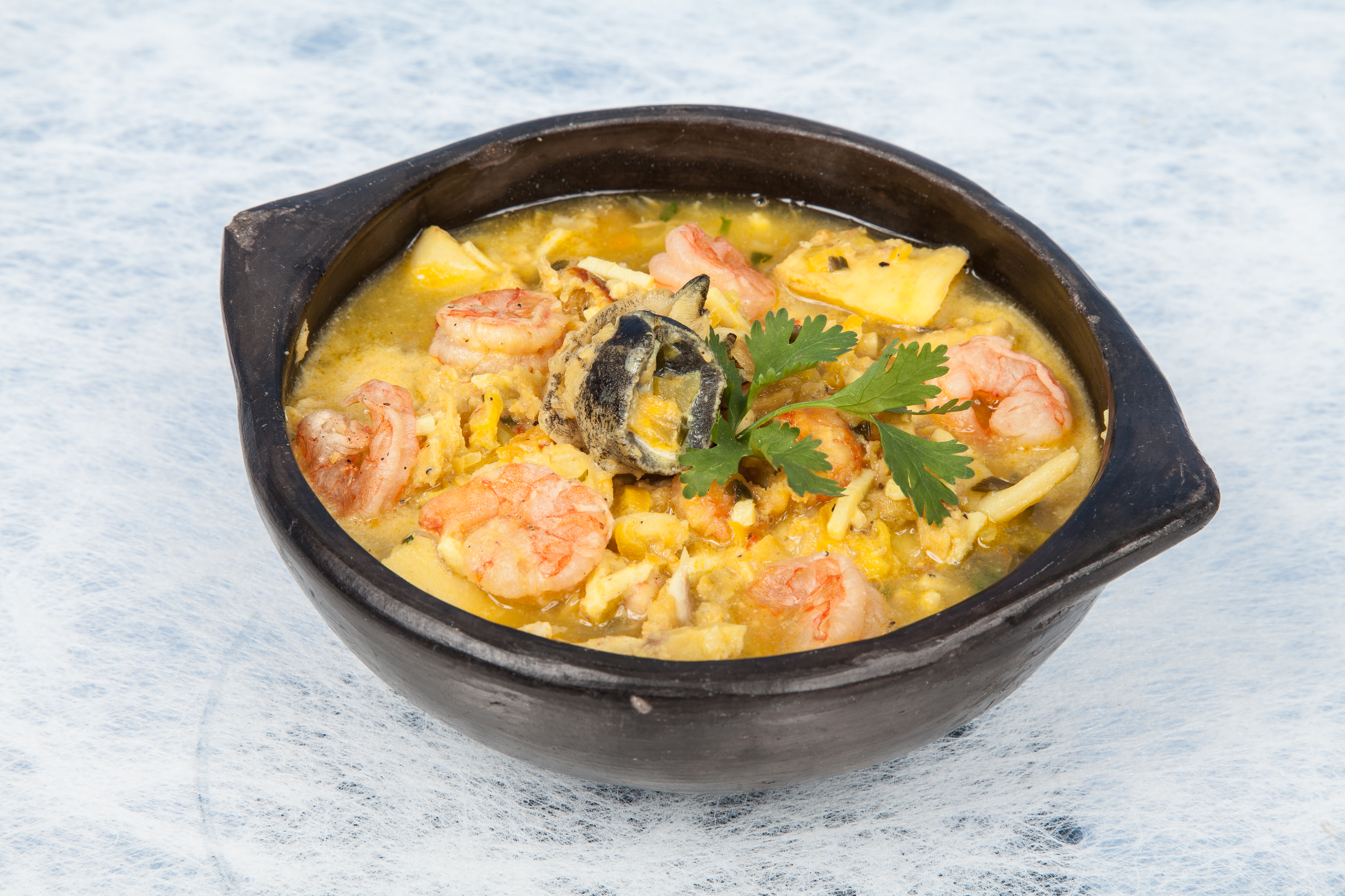 Te damos el secreto: así puedes preparar y espesar una cazuela de mariscos