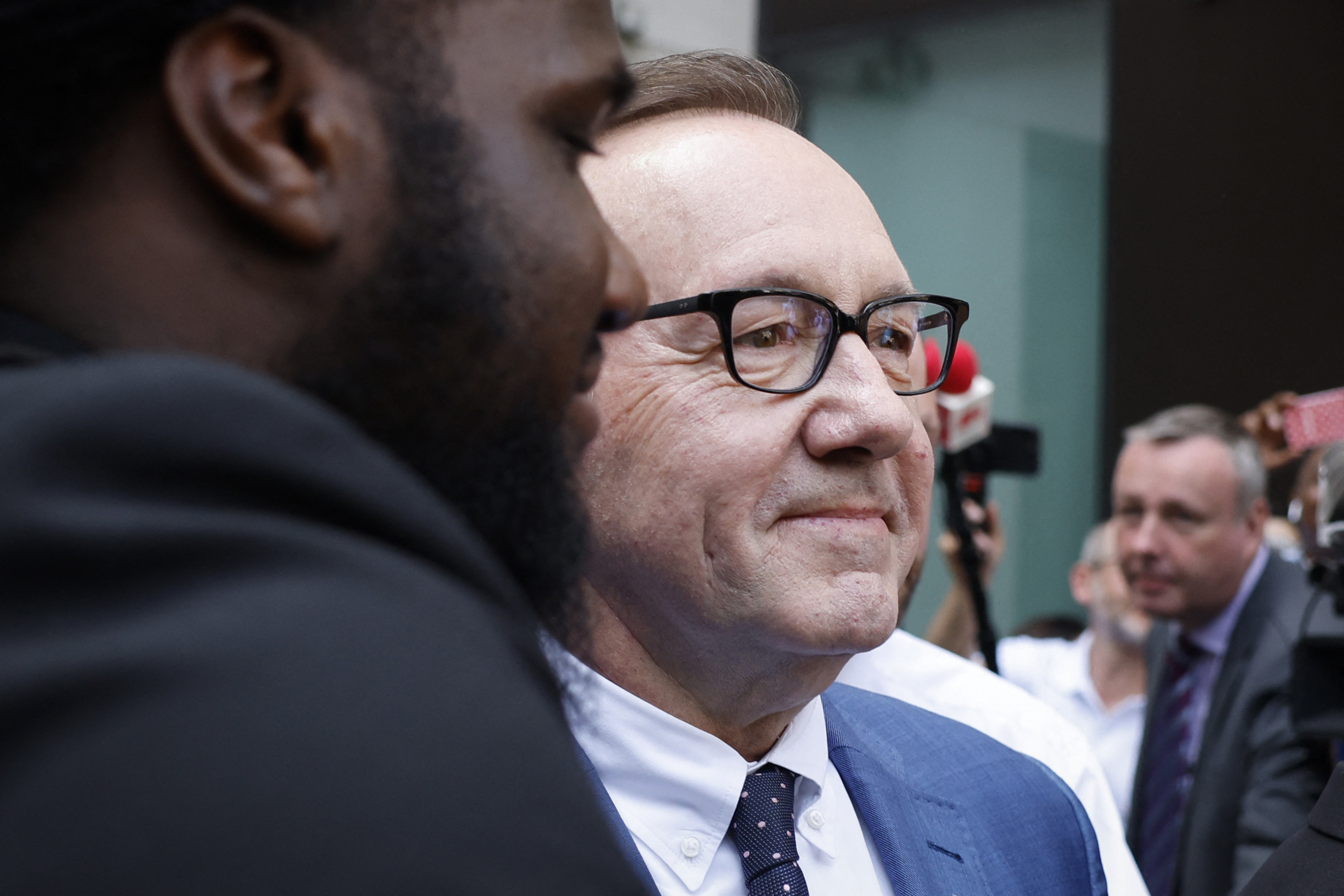 Kevin Spacey, en libertad bajo fianza tras comparecer ante un tribunal de Londres