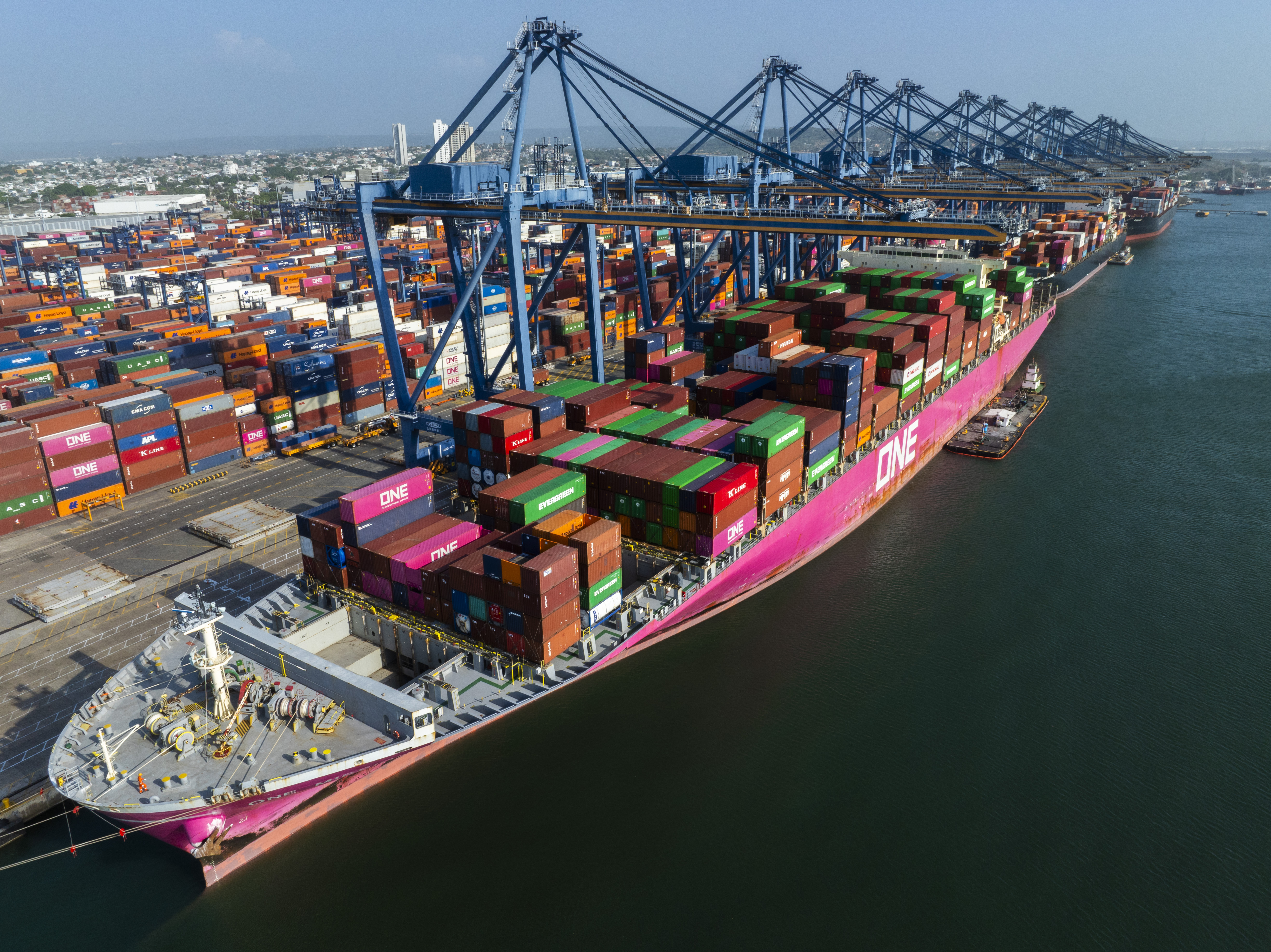 Colombia y EE. UU. redefinen reglas del TLC para equilibrar inversiones