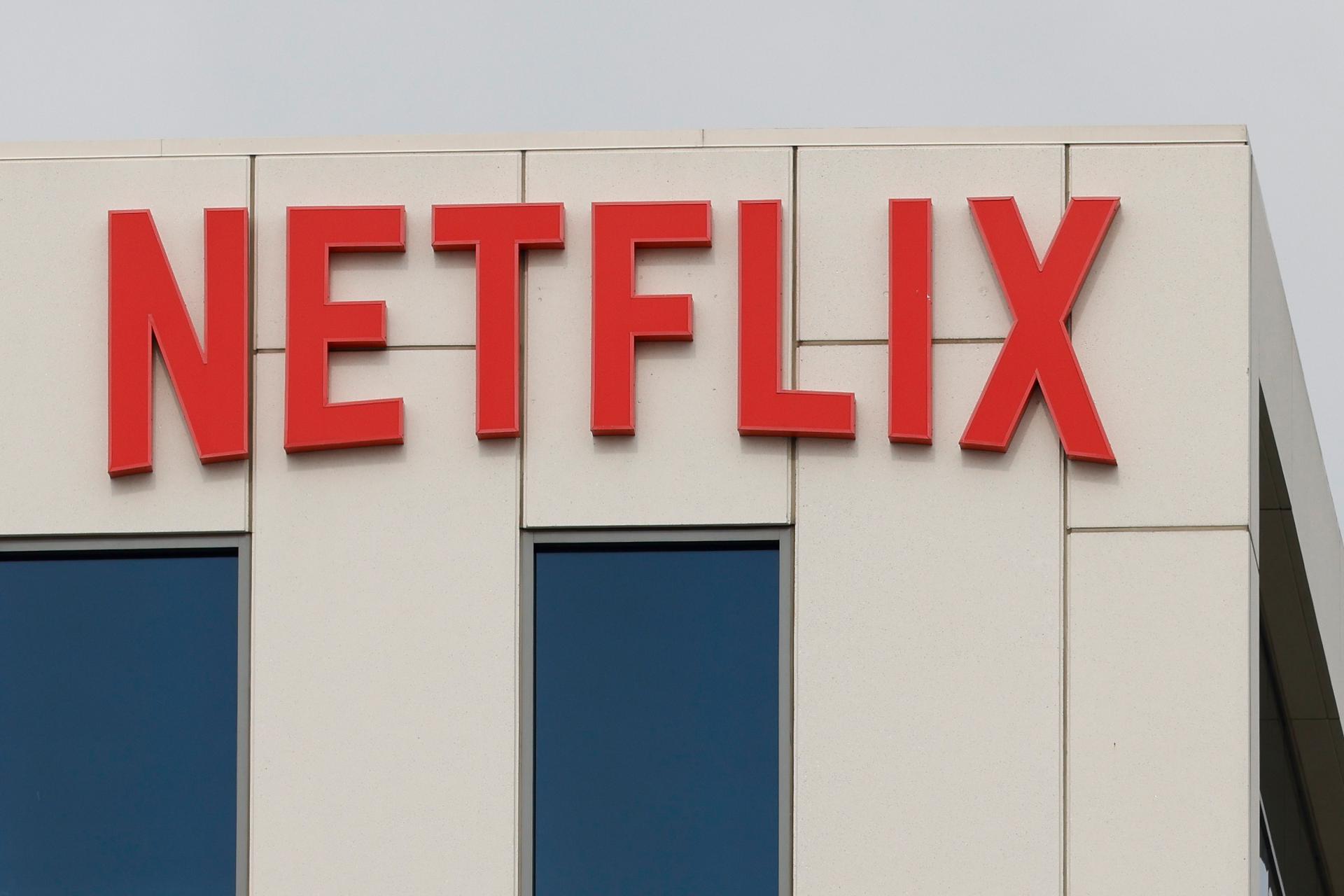 Condenan a director por defraudar a Netflix: esta fue la serie que desató el millonario caso