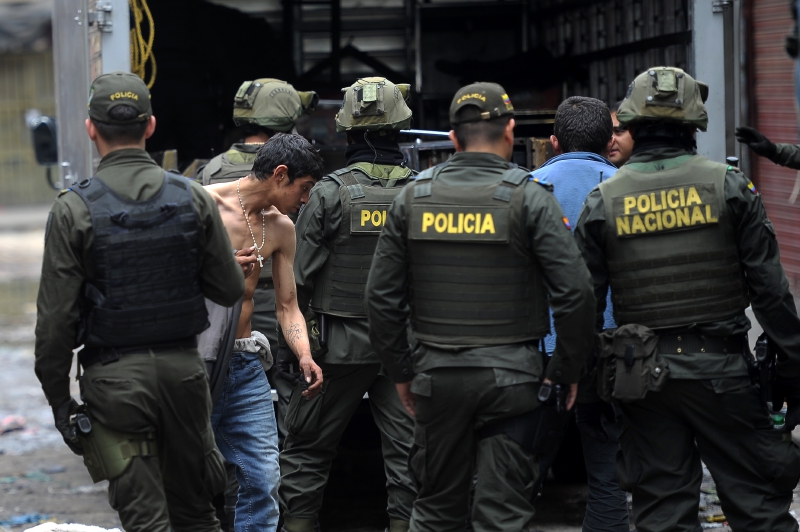 Las autoridades se tomaron el Bronx este sábado en la madrugada. Cristian Garavito - El Espectador