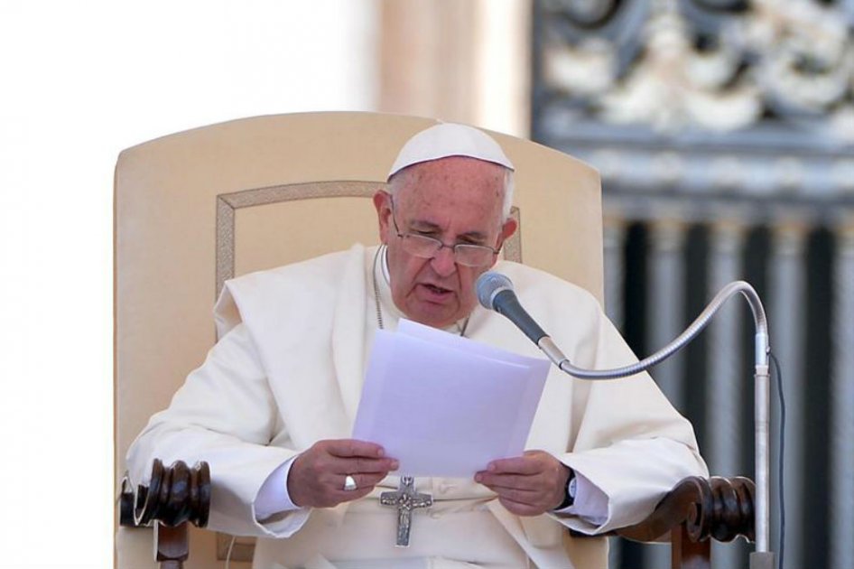 La Tierra cada vez más es un inmenso depósito de porquería: Papa Francisco