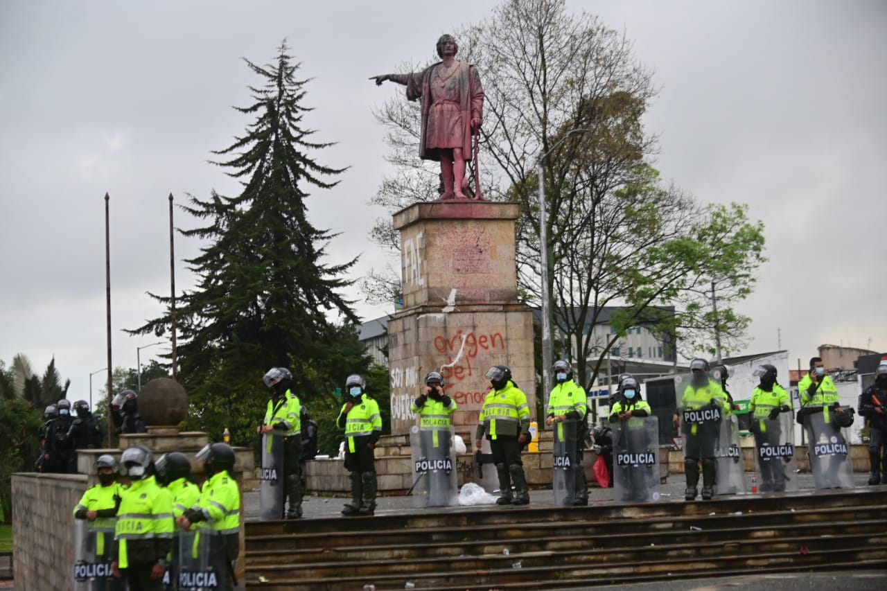 La palabra monumento entra al “Pequeño glosario de antintelectualismo académico”