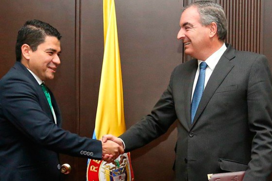 Procuraduría abre investigación a exviceministro de Agricultura por caso Odebrecht