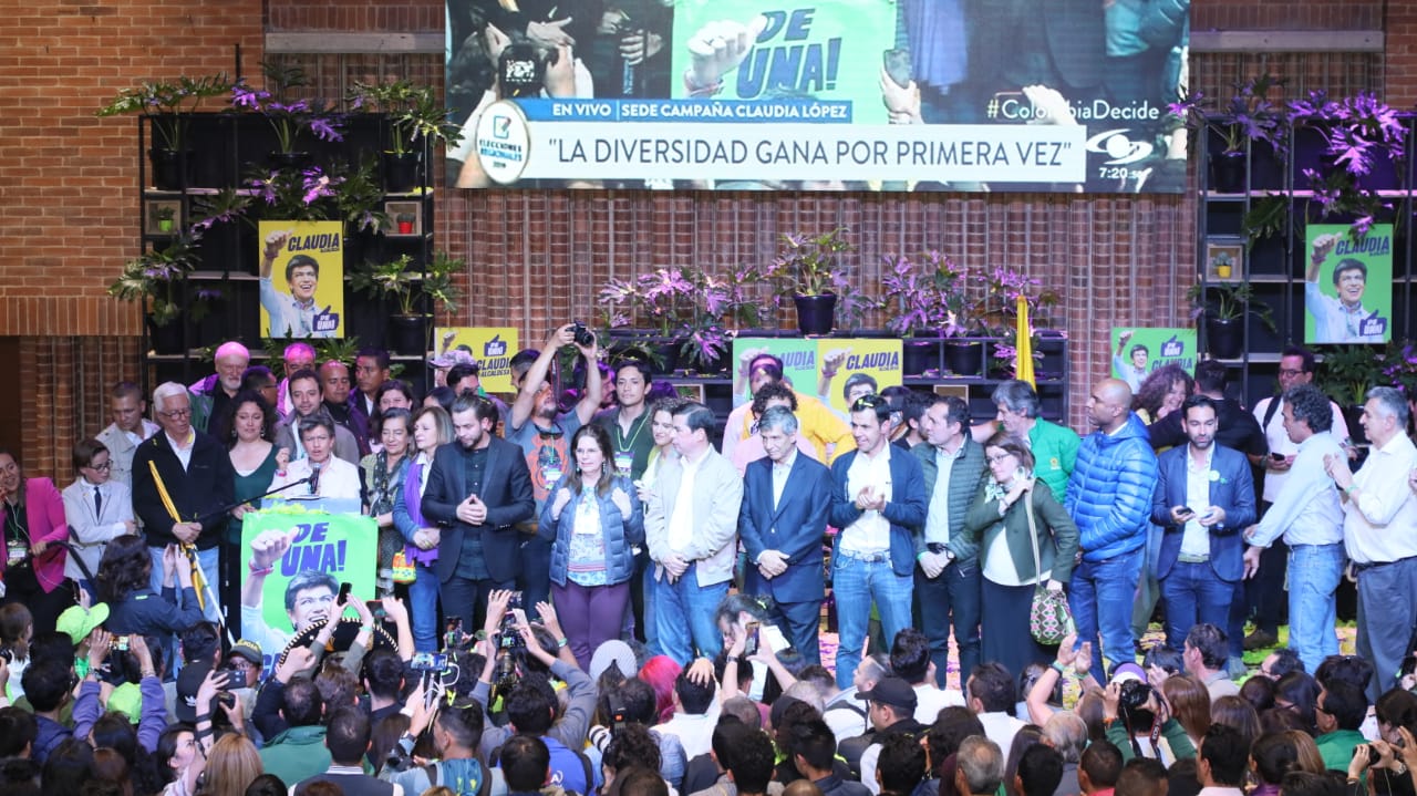 El equipo que hizo posible el triunfo de Claudia López