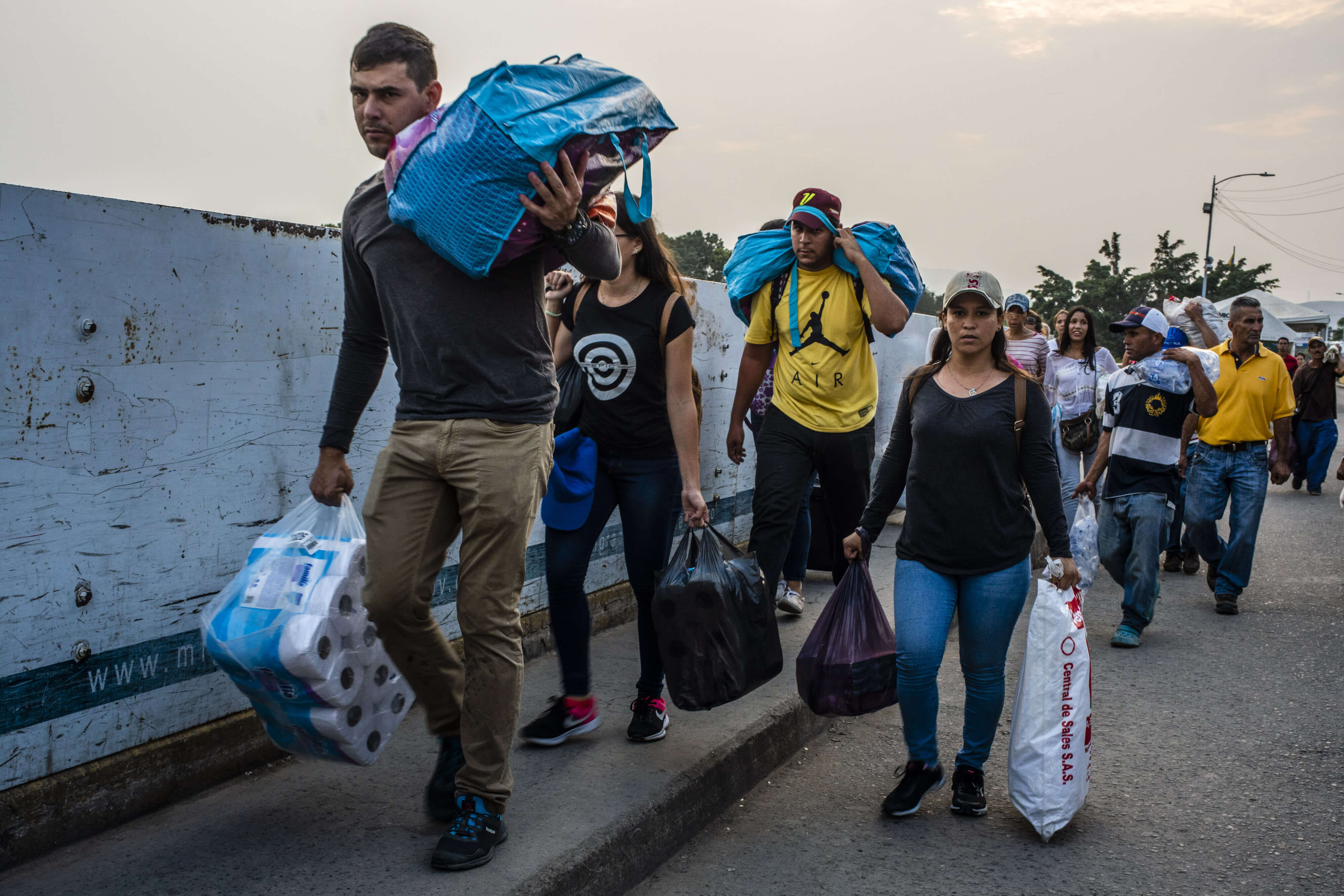 Sume un millón de venezolanos y su economía será muy distinta