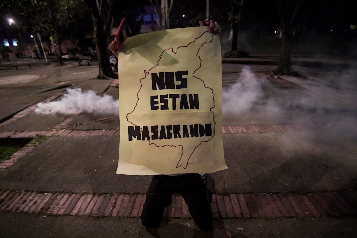 Protestas en el centro de Bogotá hasta altas horas de la noche