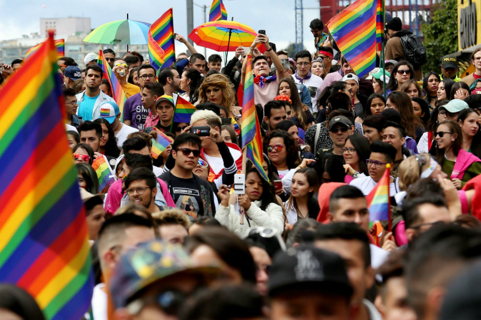 #LasIgualadas ¿Cómo sabes que una mujer es lesbiana?