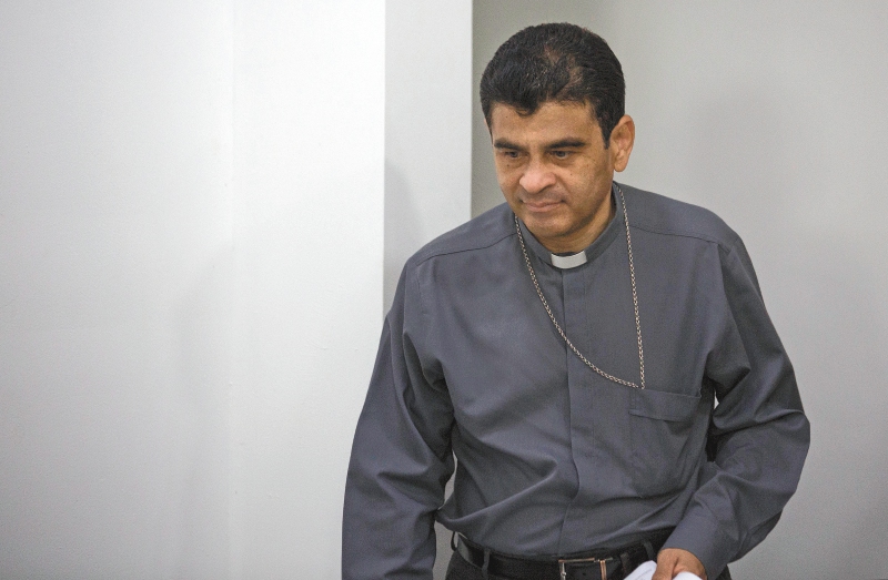 Monseñor Rolando Álvarez fue condenado a 26 años de prisión y declarado traidor de la patria.