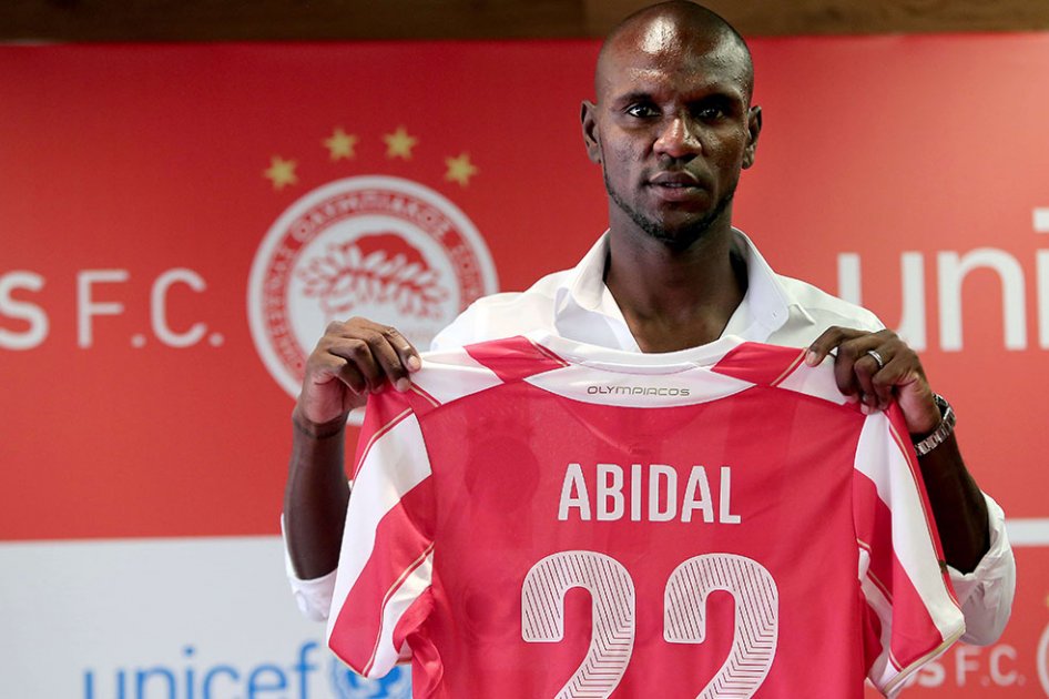 Éric Abidal renuncia a la Selección de Francia
