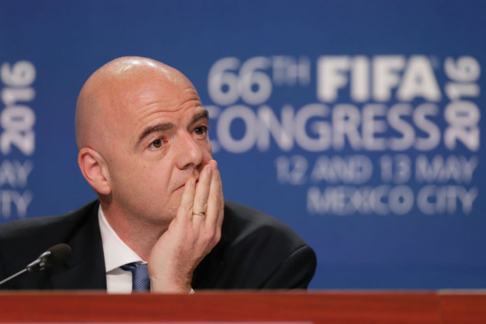 Infantino da por superada la crisis de FIFA