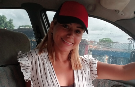 Familia de la mujer que murió tras ser impactada por un rayo pide ayuda urgente