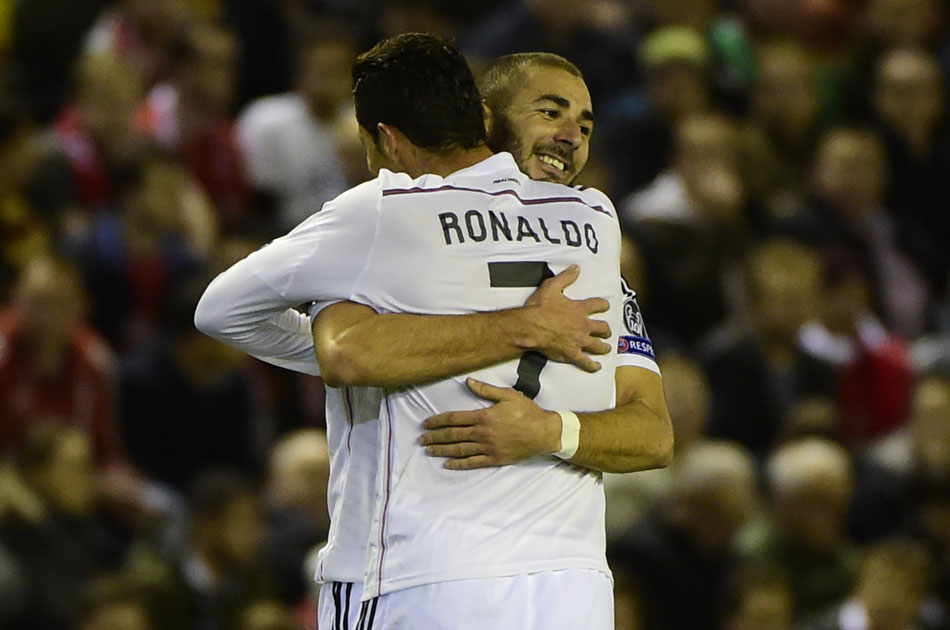 Real Madrid venció a Liverpool 3-0 con gol de Ronaldo y doblete de Benzema