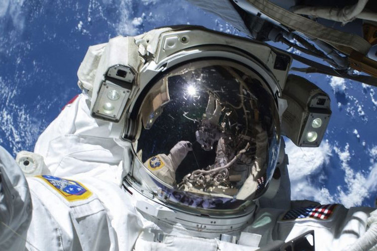 Los ojos de los astronautas se debilitan durante misiones espaciales largas