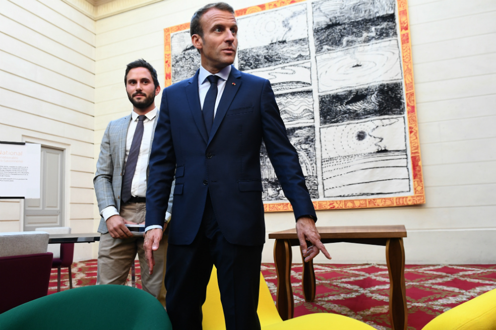El Elíseo venderá productos con la imagen de Macron para pagar su renovación
