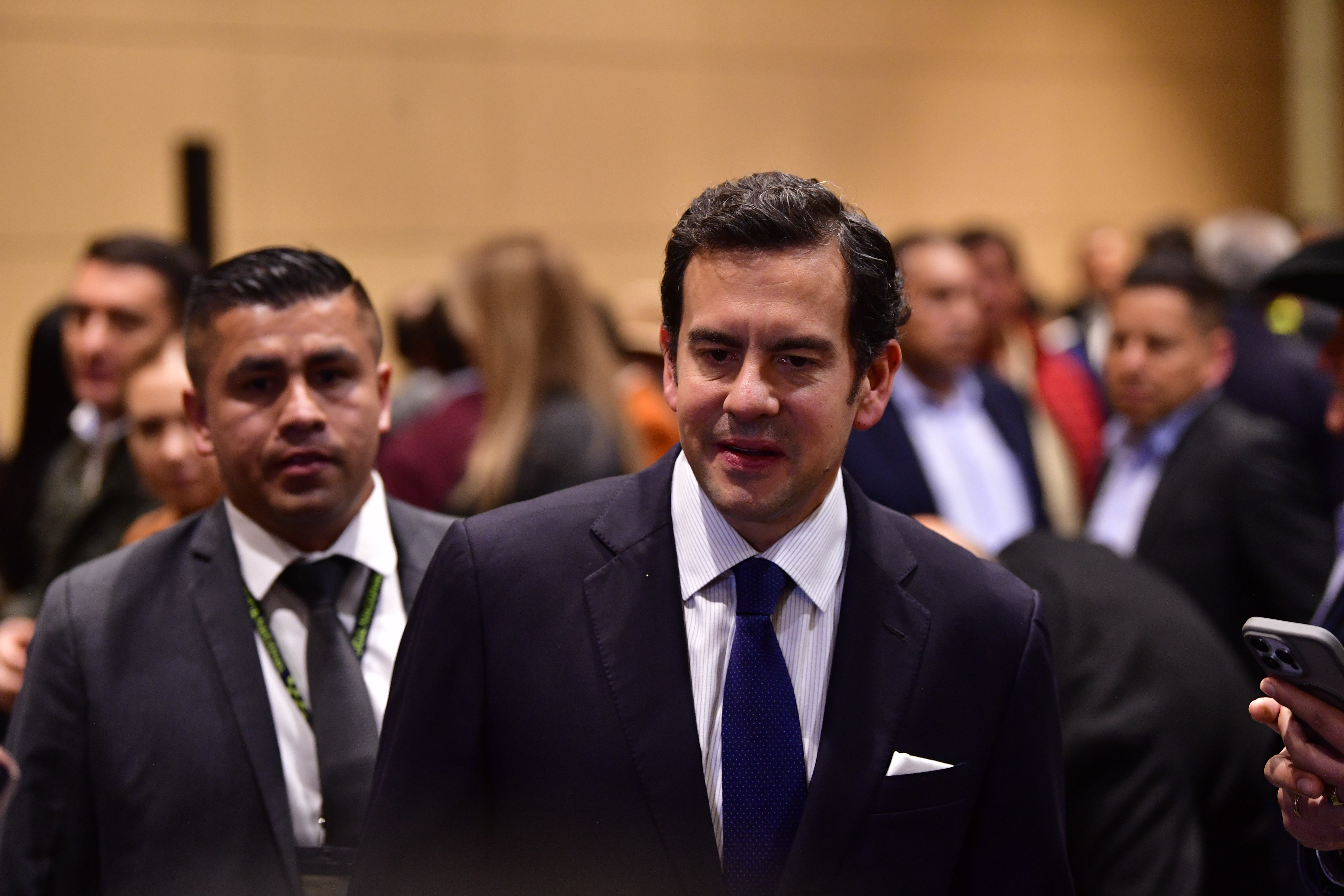 Firman decreto que deja a ministro Rodrigo Lara como director encargado de la UNP