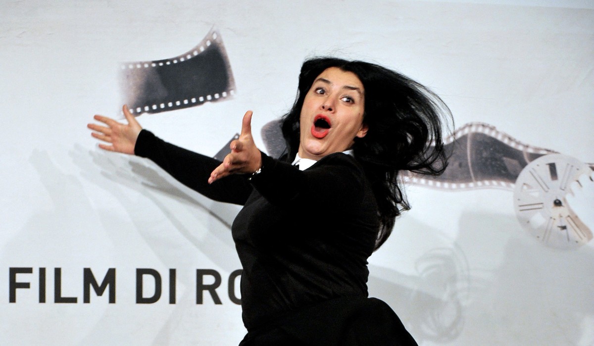 Un símbolo de la lucha iraní: murió la artista Marjane Satrapi, autora de “Persépolis”