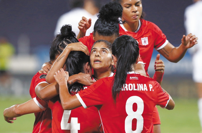 Catalina Usme fue escogida como la segunda mejor jugadora del continente