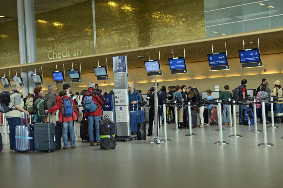 Usuarios de transporte aéreo podrán interponer sus quejas ante la SIC