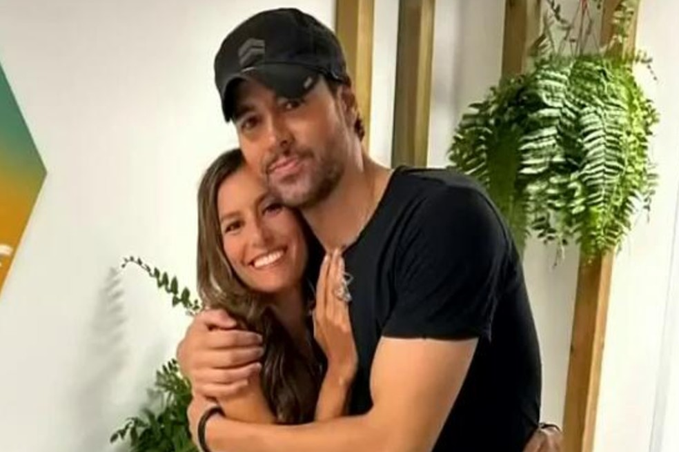 Hermana de Enrique Iglesias quedó atrapada en medio del conflicto bélico