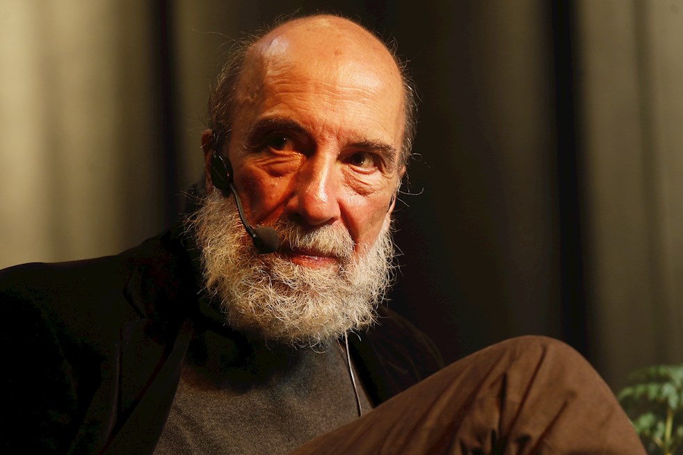 Raúl Zurita y Elvira Hernández inauguran hoy un festival de literatura en Bogotá