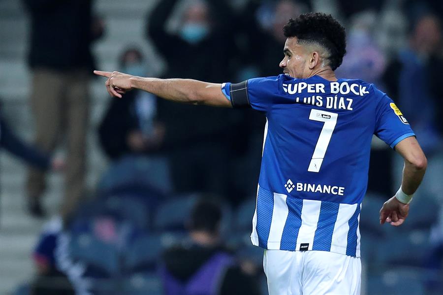 Luis Díaz anotó otra vez con Porto y llega con ritmo a la selección de Colombia