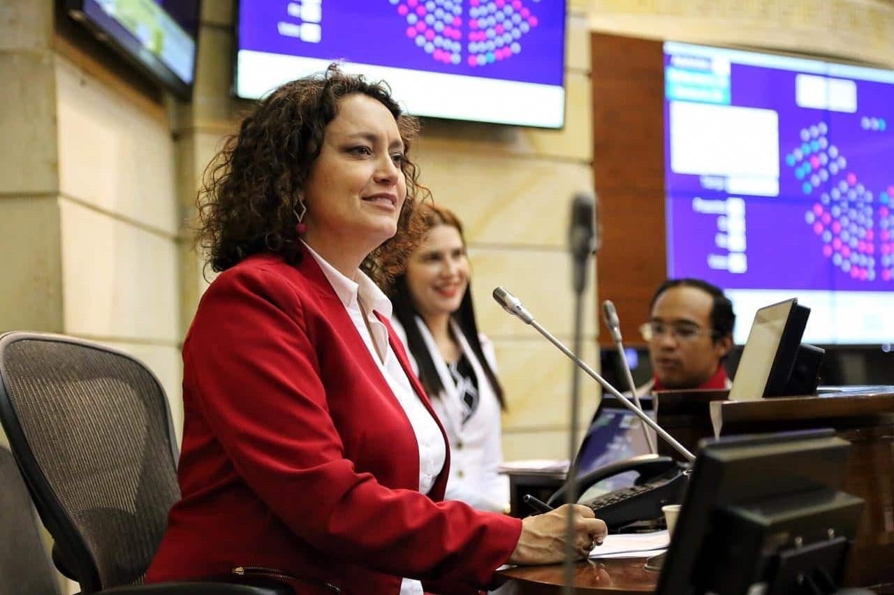 “El proyecto antimermelada se ha hundido cuatro veces”: Angélica Lozano