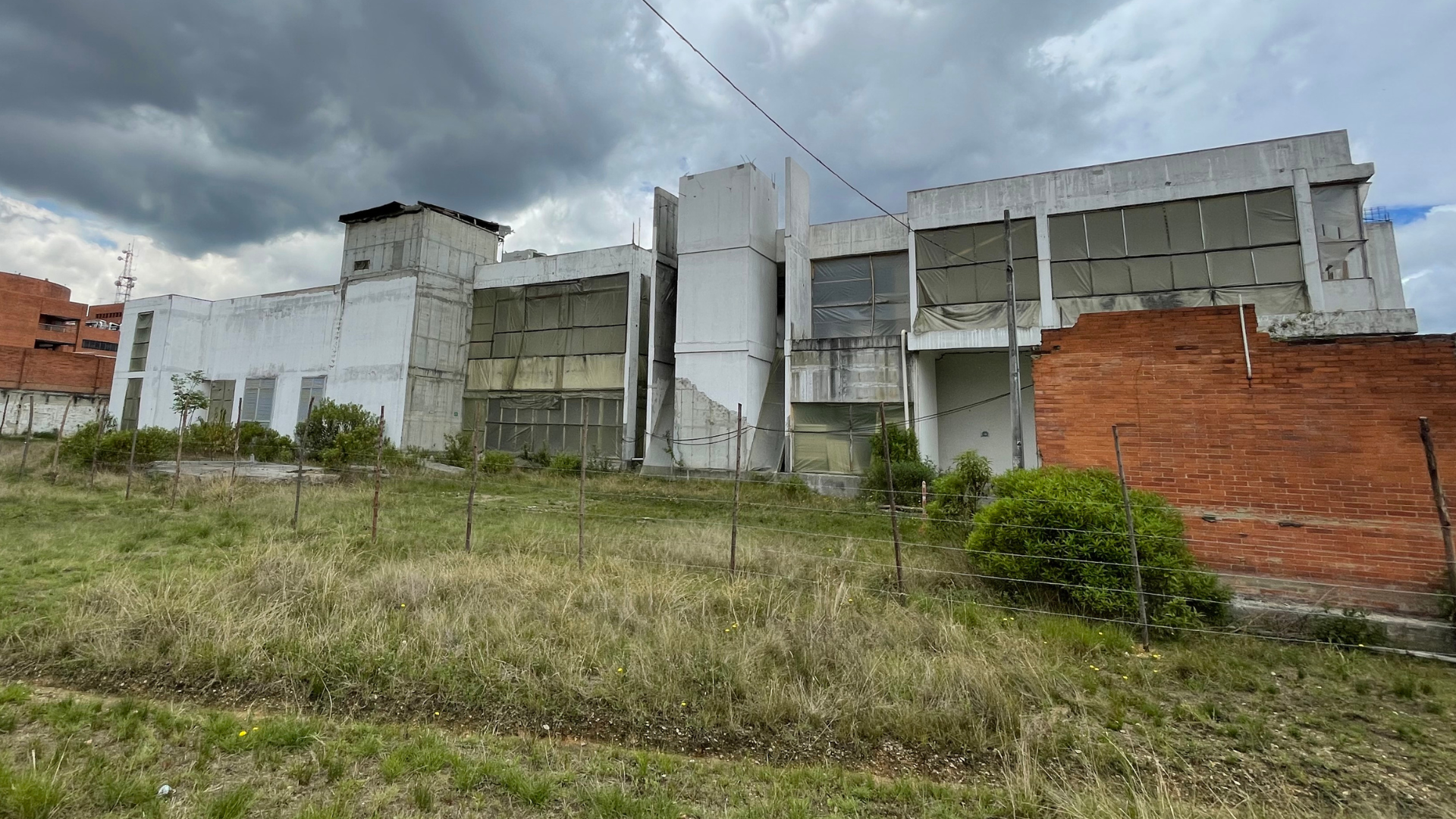 Contraloría declaró responsables fiscales a exdirectivos de ETB por elefante blanco