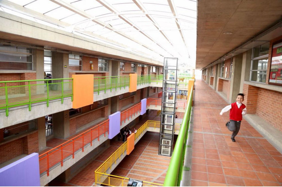 ¿Qué tan convenientes son los colegios en concesión?