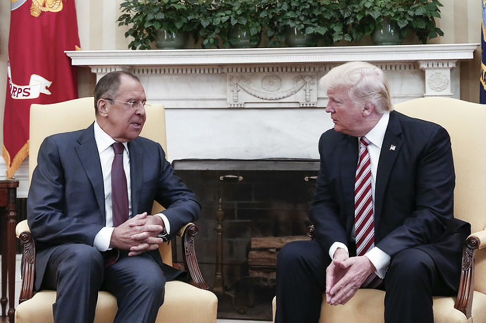 La semana pasada, Trump recibió en el Salón Oval al canciller ruso, Sergei Lavrov. /AFP