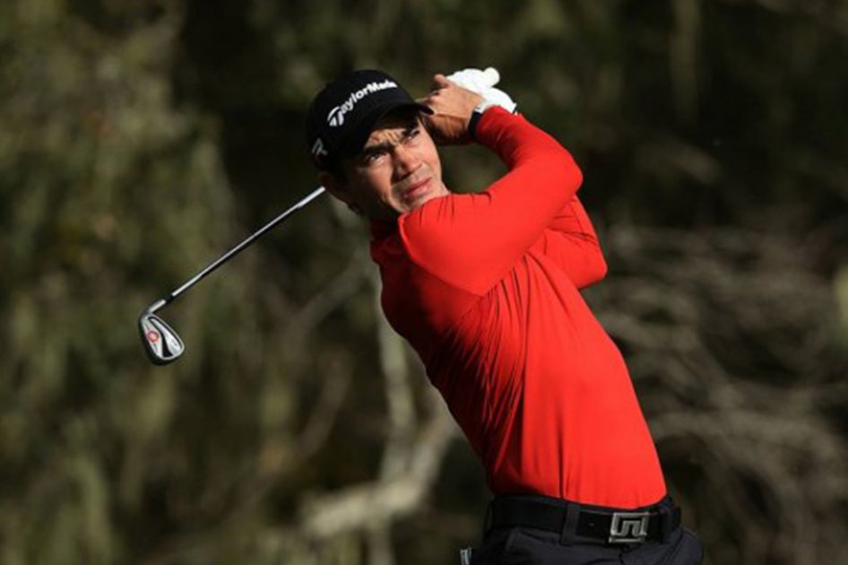 Camilo Villegas descendió ocho posiciones en la segunda jornada del Travelers