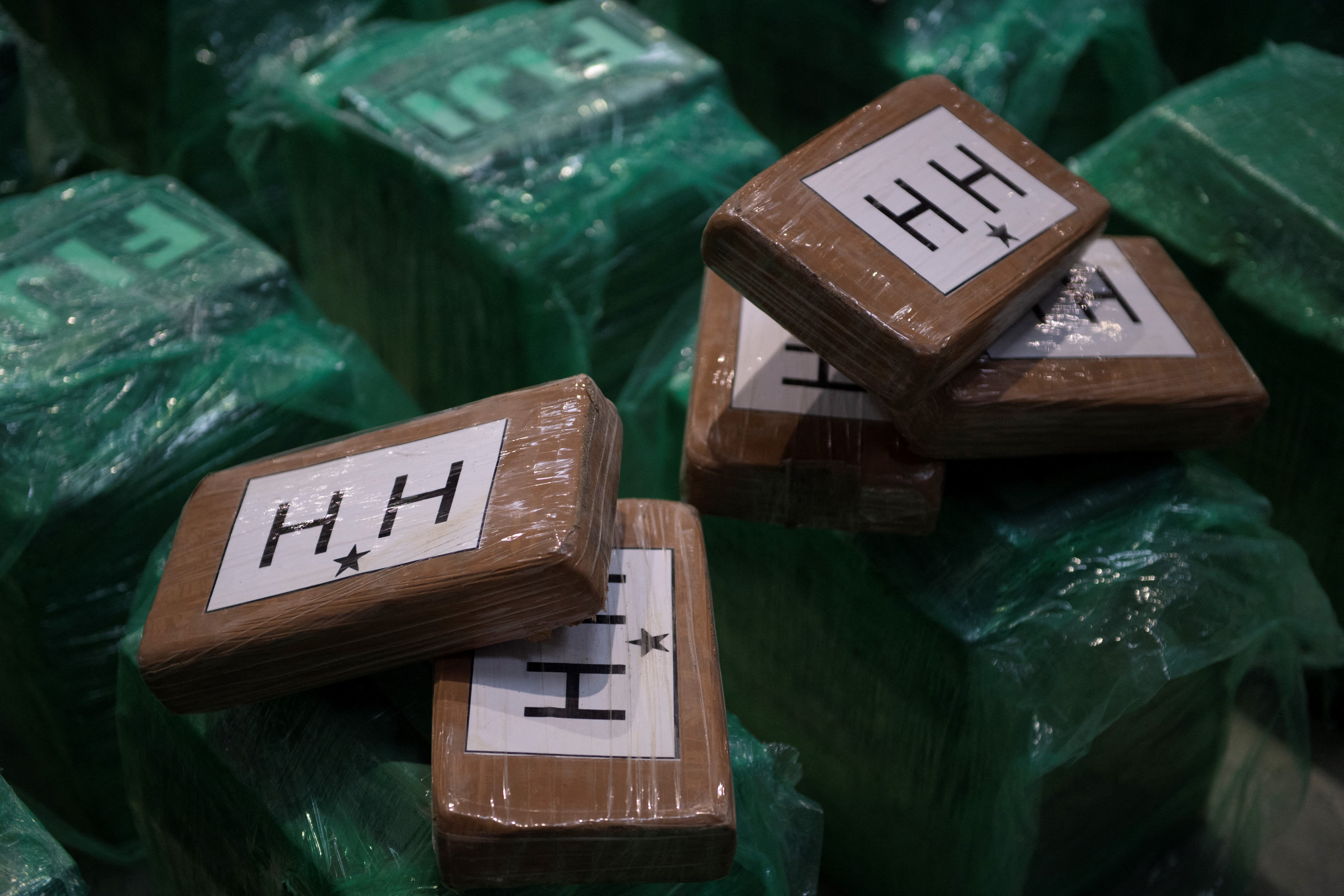 Confiscan en España cargamento de 13 toneladas de cocaína proveniente de Ecuador