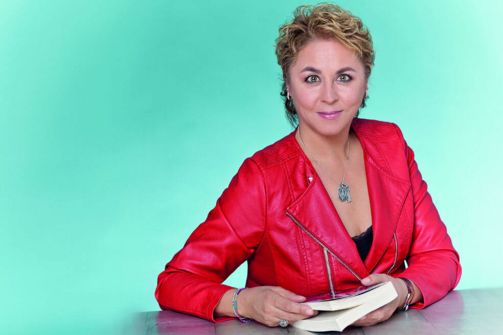Megan Maxwell: «Las editoriales me rechazaban porque mis personajes mujeres tienen un carácter fuerte»