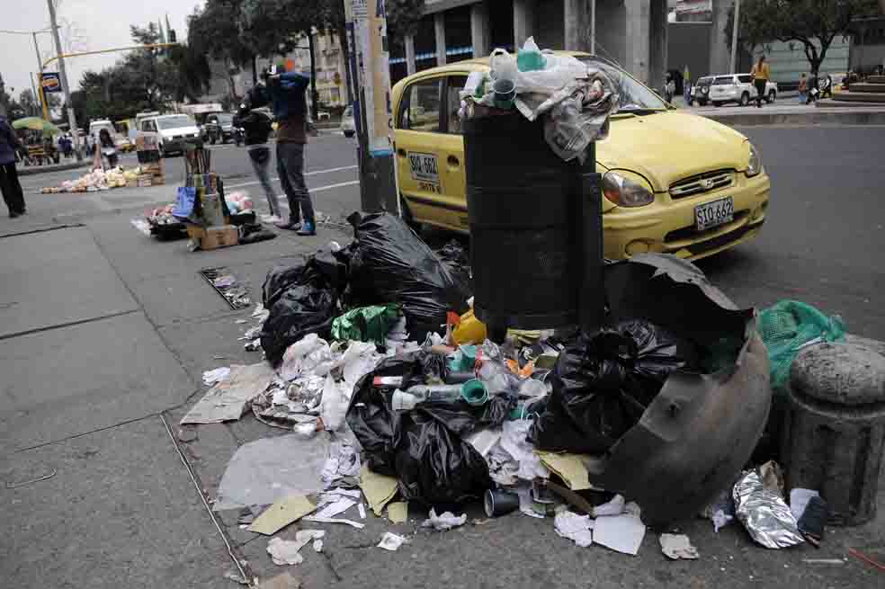 Listos los contenedores, solo falta saber dónde ubicarlos