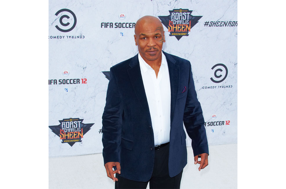 Mike Tyson golpea fuertemente a pasajero que iba en su mismo avión