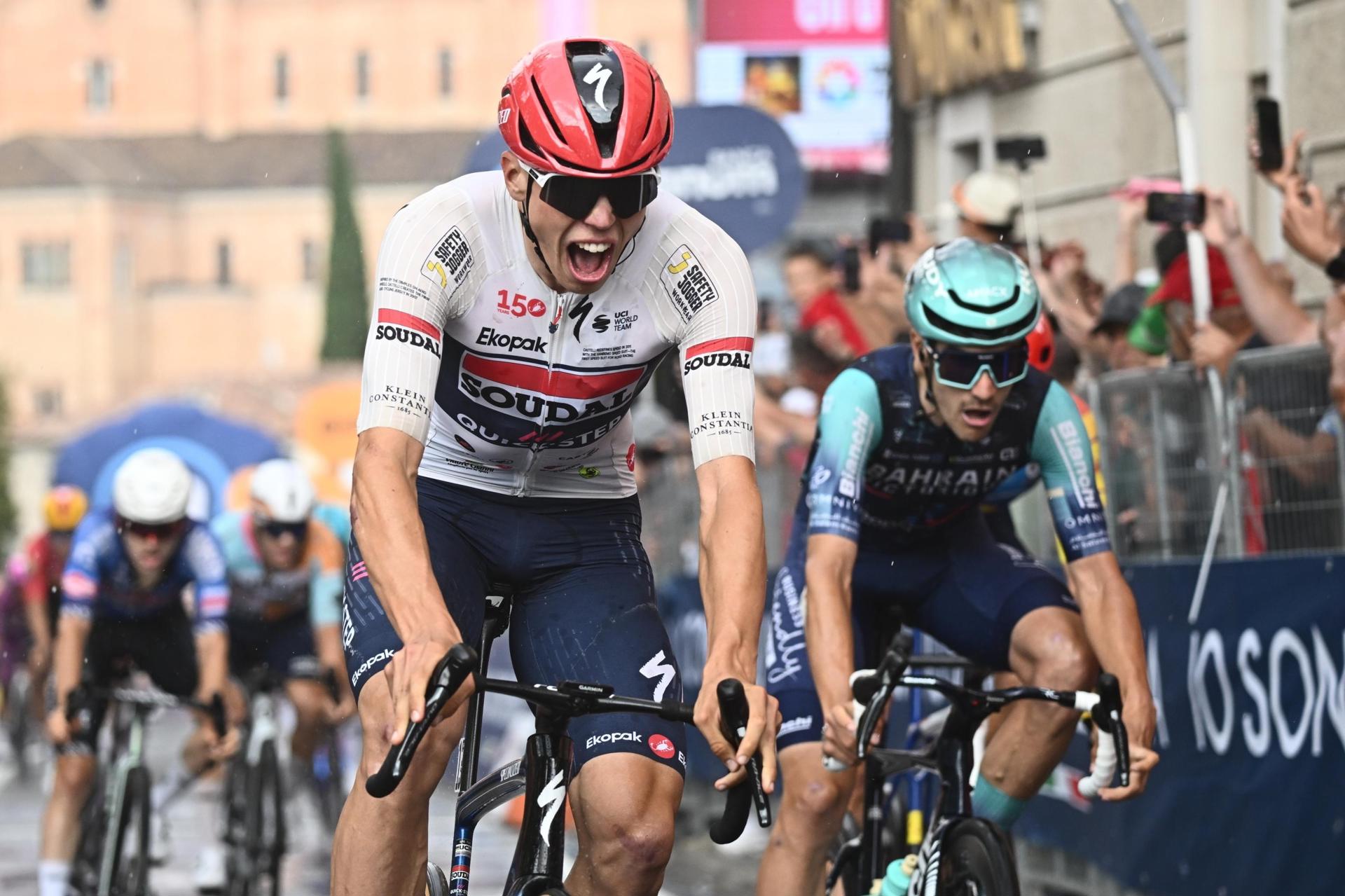 Magnier consiguió el triunfo tras un embalaje emocionante en el Giro: así quedó la general