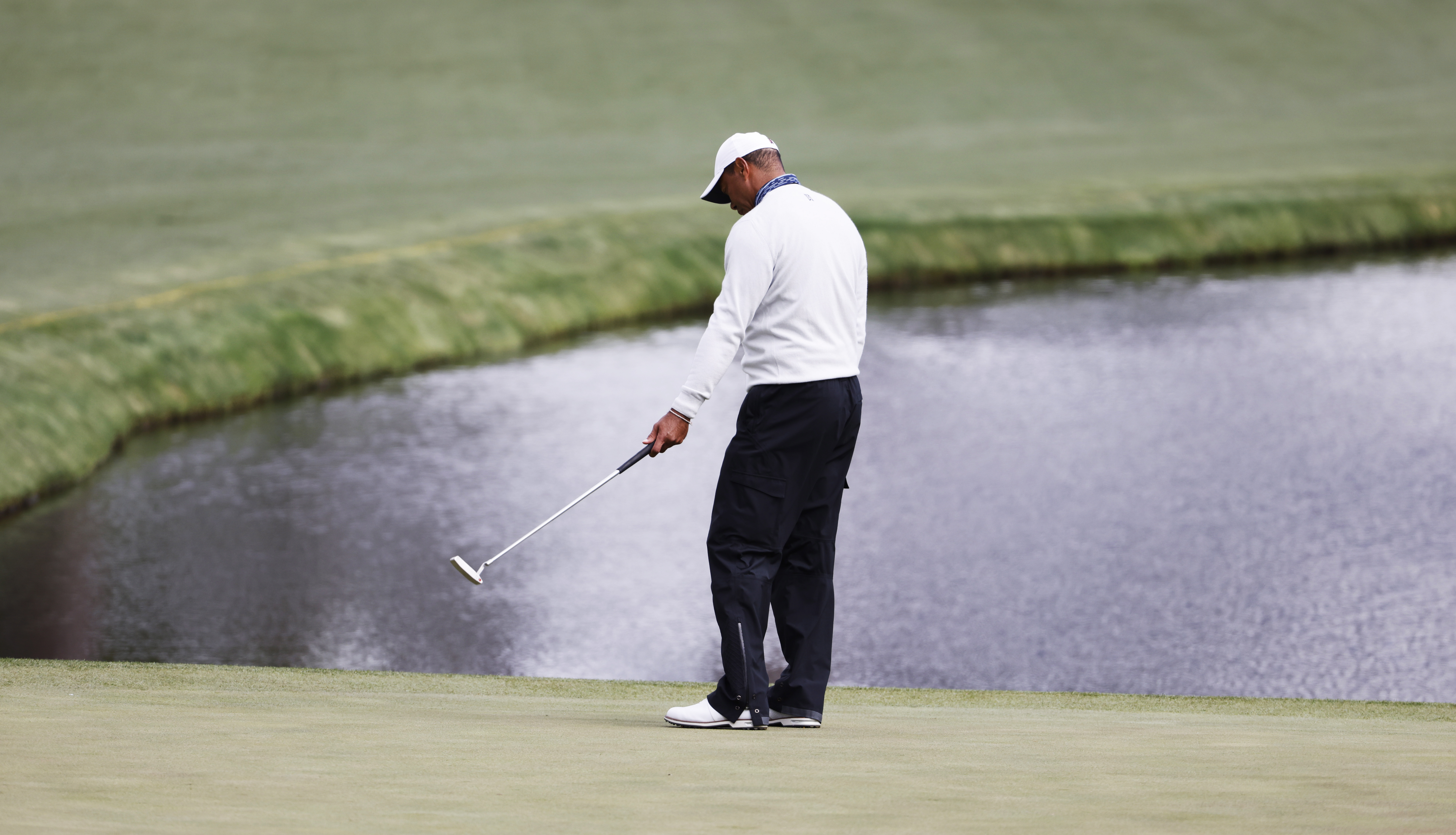 Scheffler se acerca al título y Tiger Woods firma su peor ronda en Augusta