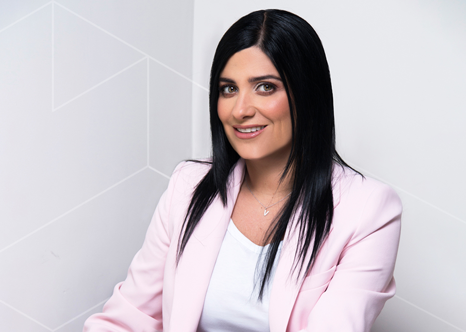 Ella genera oportunidades de crédito para la gente que los bancos no mira
