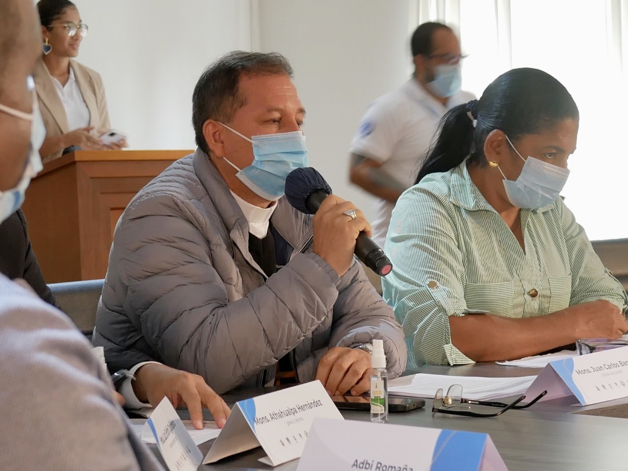 Monseñor Juan Carlos Barreto, obispo de Quibdó, denunció la ausencia estatal en el departamento asegurando que esto convierte al Estado en "el principal victimario".