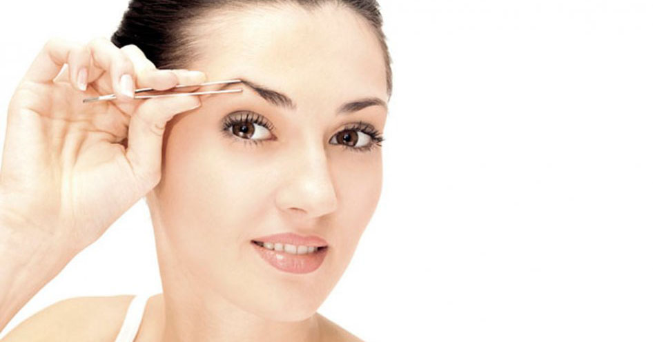 Trucos naturales para tener unas cejas y pestañas de lujo